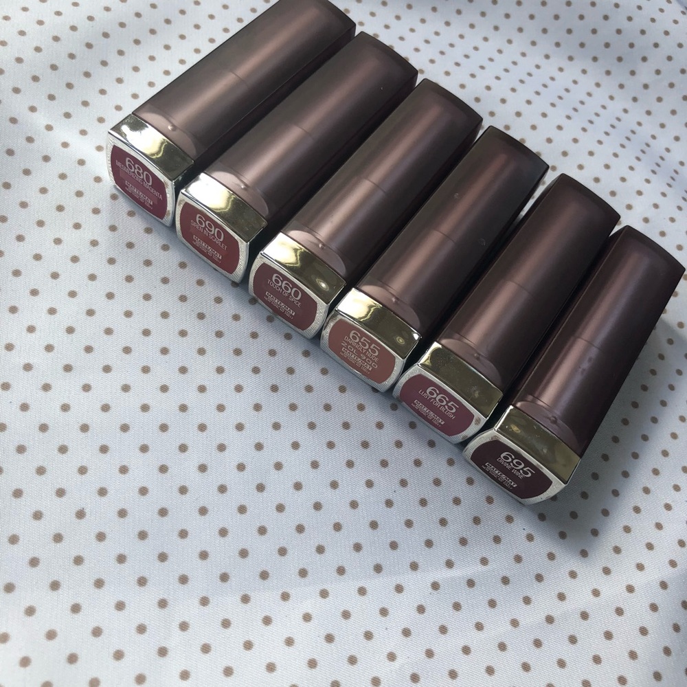 Maybelline matte lipstick Bundle